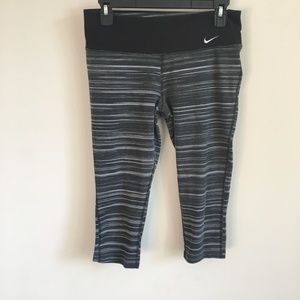 Nike | Dri-Fit Workout Capri Leggings